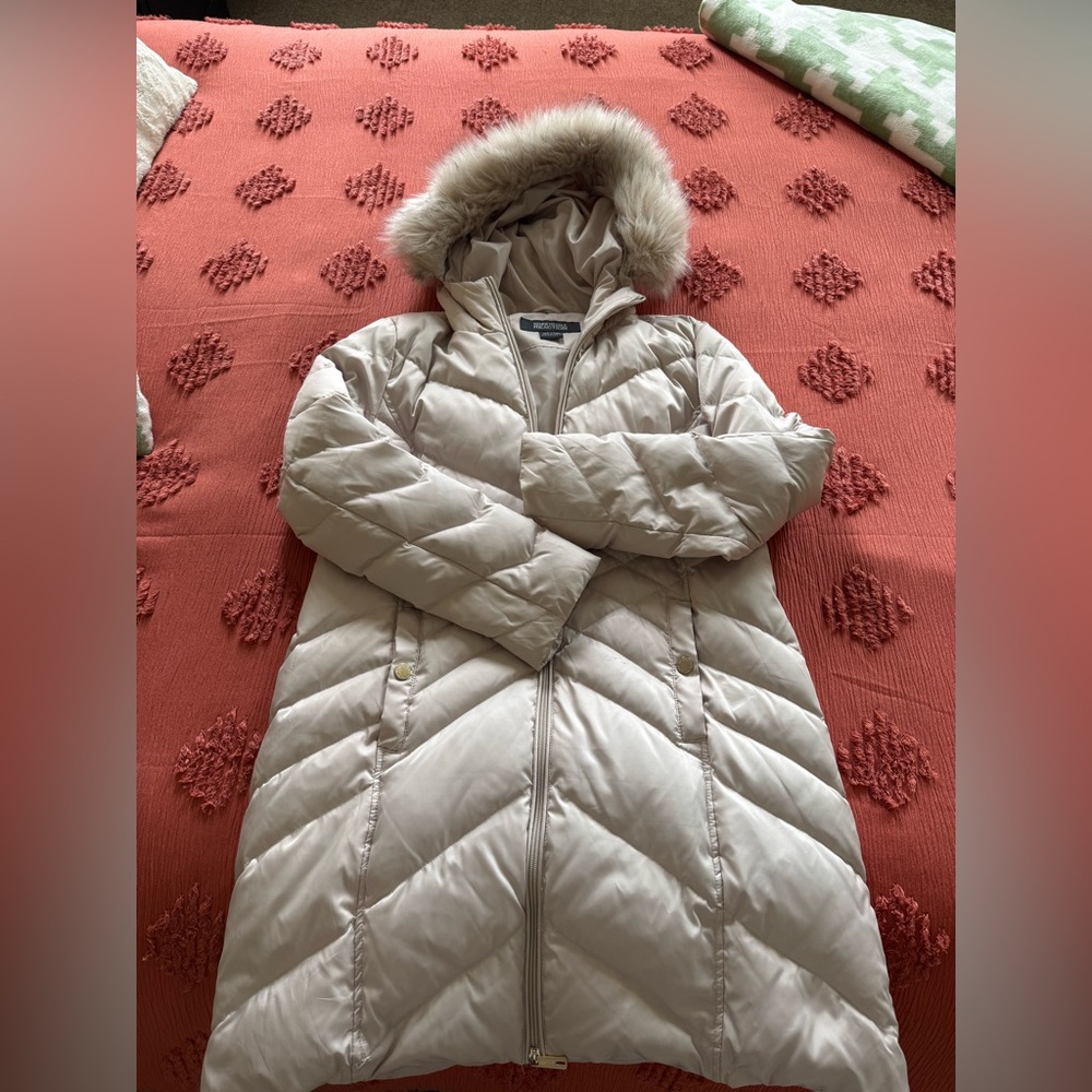 Kenneth Cole Reaction Cream Puffer Down Coat with Faux Fur Hood